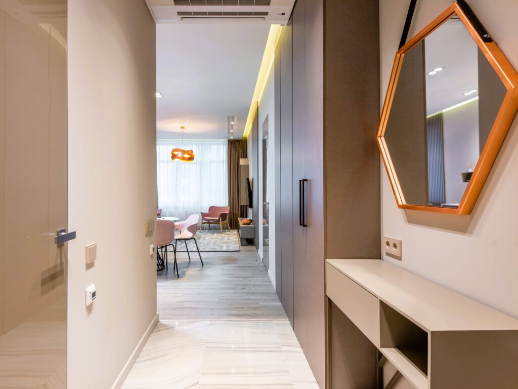 Short-Term vs Long-Term Accommodation: What’s the Difference?